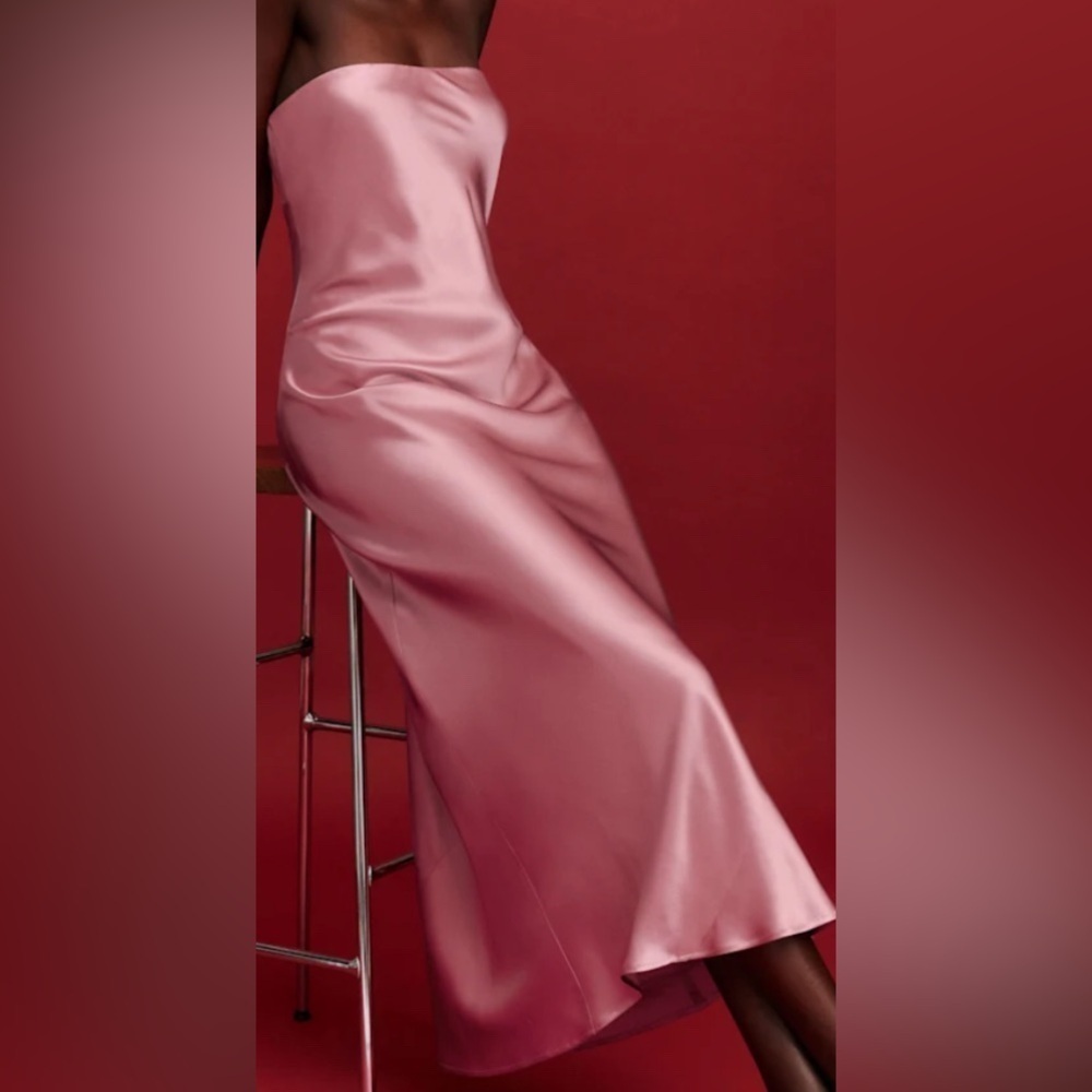 NWT Reformation Joana Silk Strapless Dress Rose Petals Pink Size Medium - Picture 2 of 11